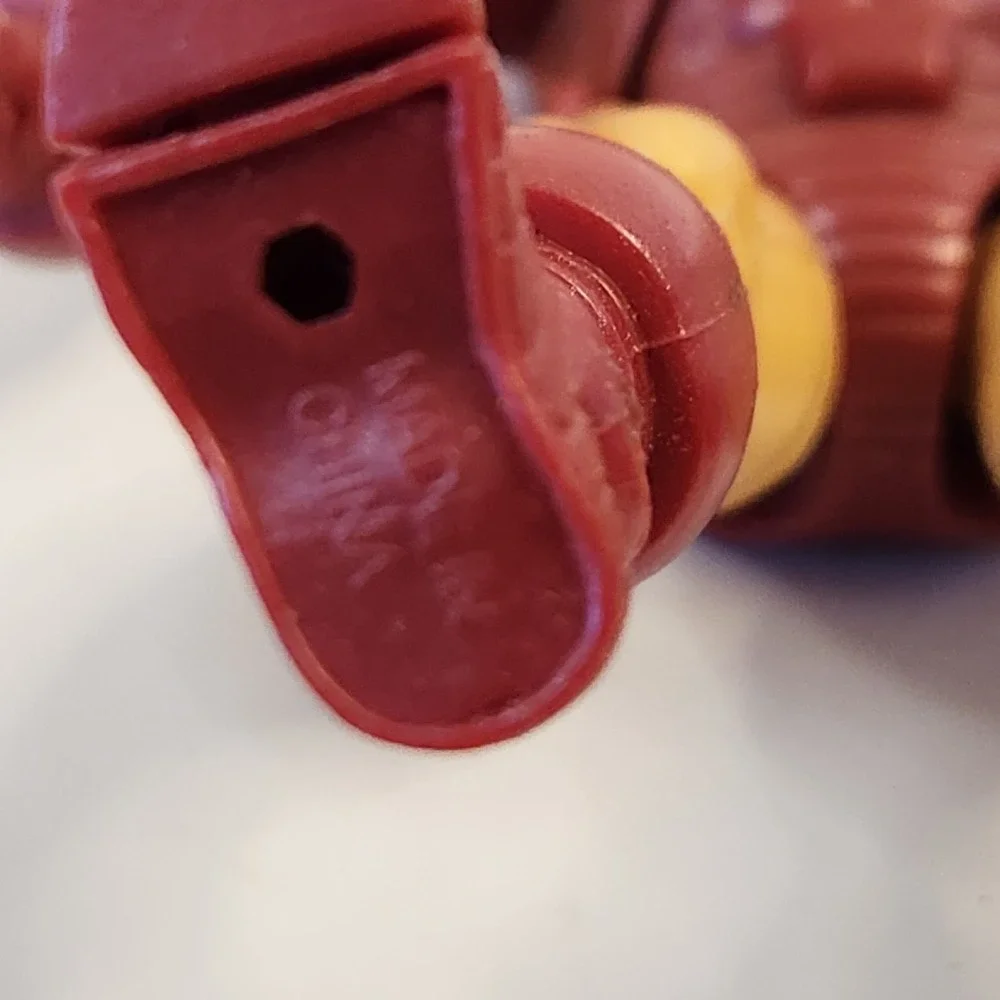 Marvel Legends Iron Man 6